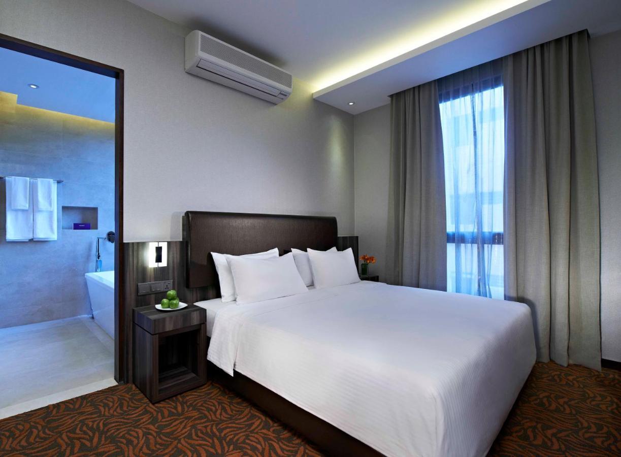Amrise Hotel Kitchener Singapore Ngoại thất bức ảnh